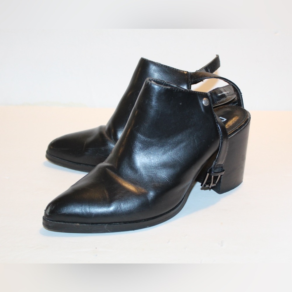 Women’s Devergo Heel Shoes Size 8